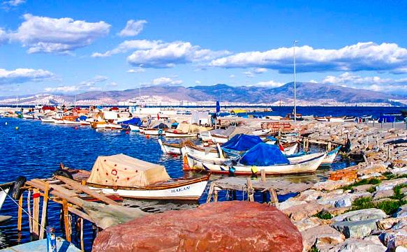 Izmir, Inciralti Stadt